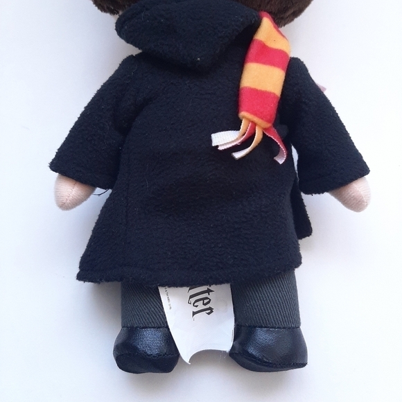 Harry Potter Q Pals plush doll 9" - Picture 6 of 12